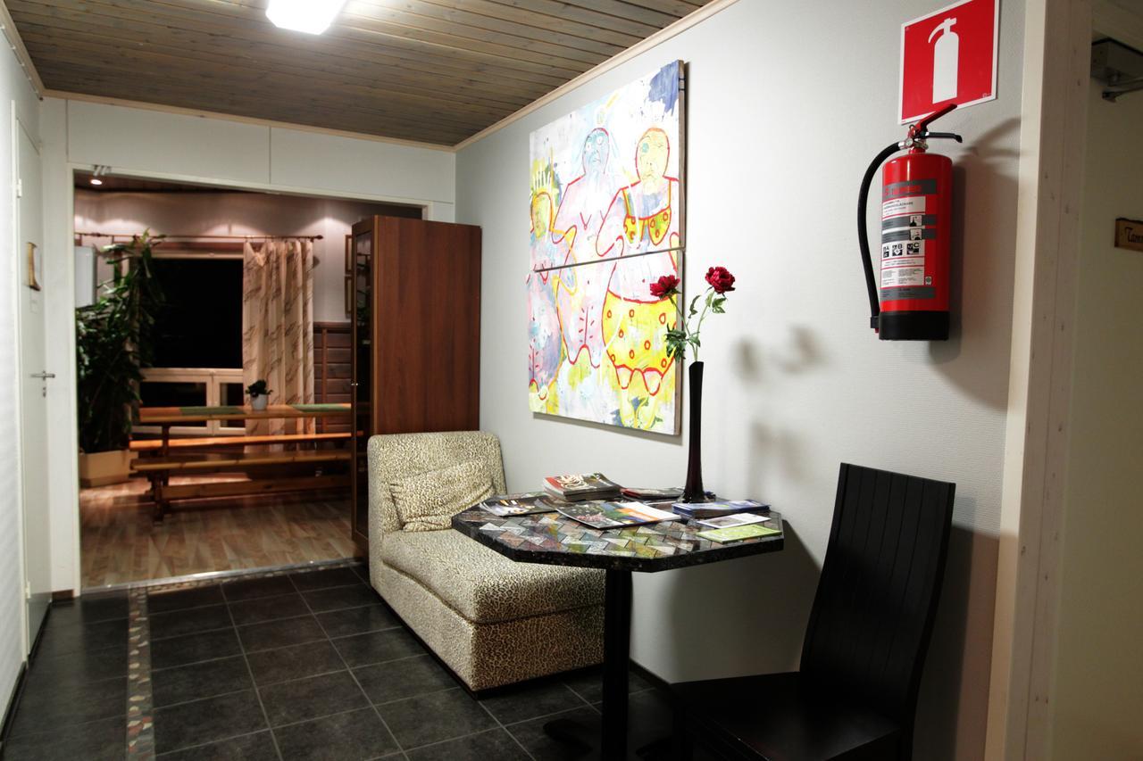 Hotel Urkin Piilopirtti Pinsio Exterior foto